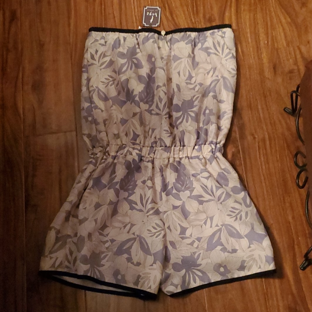 Jumpsuit - Picture 2 of 4